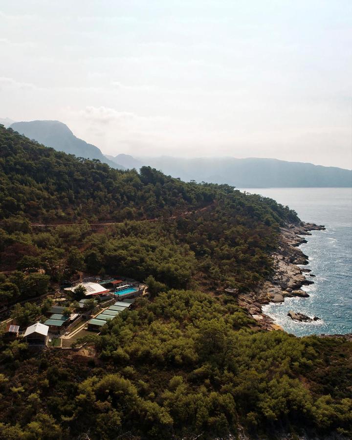 Rocas Roja Beach Hotel Faralya Eksteriør billede